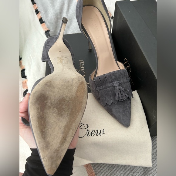 J. Crew Elsie Suede D'orsay Pumps with fringe in Heron Grey size 9.5 - Picture 2 of 5